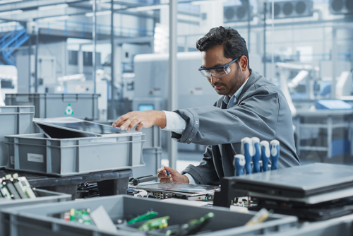 Plastic and Rubber Parts for Manufacturing Sector